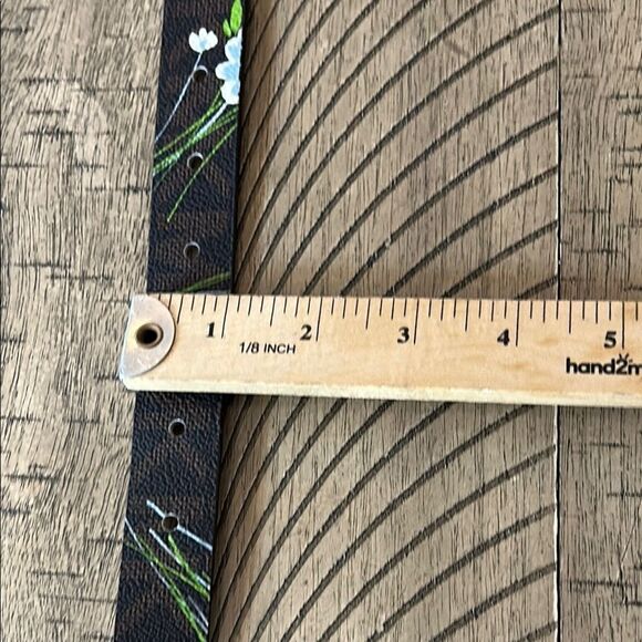 Michael Kors Daisy 🌼 MK Logo Belt Vegan 🌱 Chic Design! Large! - Picture 15 of 17